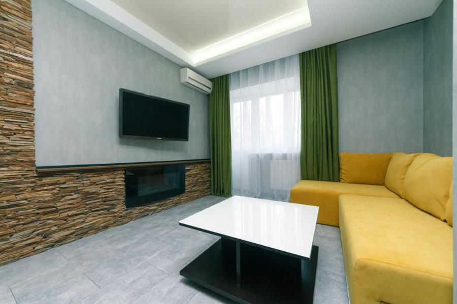 קייב Hotrent Pechersk Lesy 20/22 מראה חיצוני תמונה