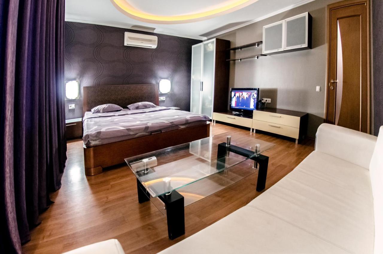קייב Hotrent Pechersk Lesy 20/22 מראה חיצוני תמונה